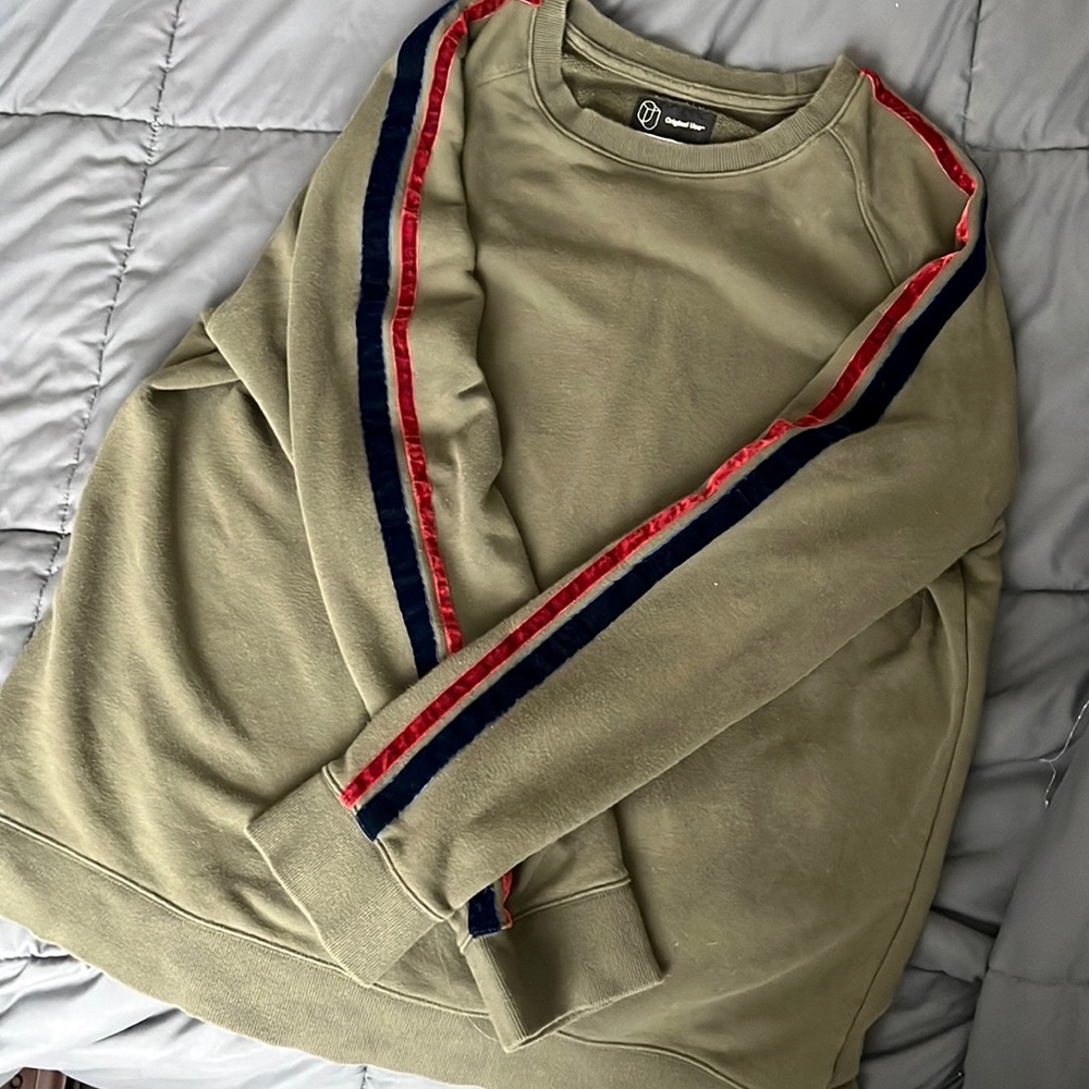 Olive green crewneck